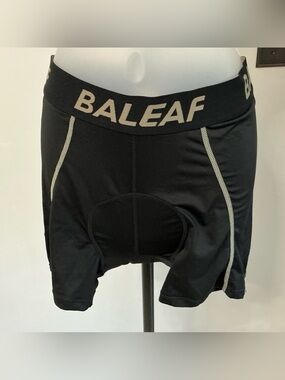 Baleaf Cycling Shorts – Adult Medium – Black – Padded – NWOT